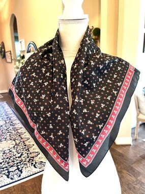 Teddy Bear Print Scarf with Gold-Plated Clip Made in Italy 30 x 30